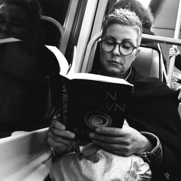 Schieven Regards V – Sophie Voituron : « Reading subway »